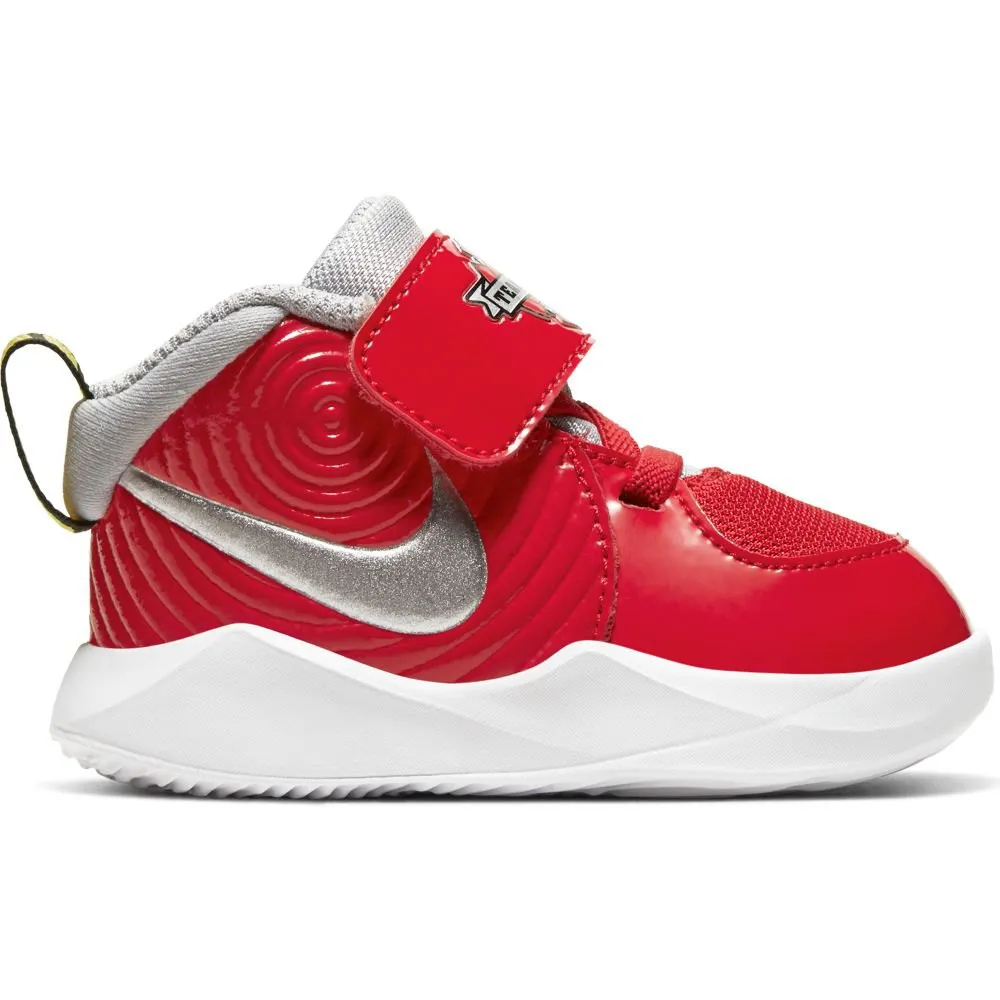 nike hustle red