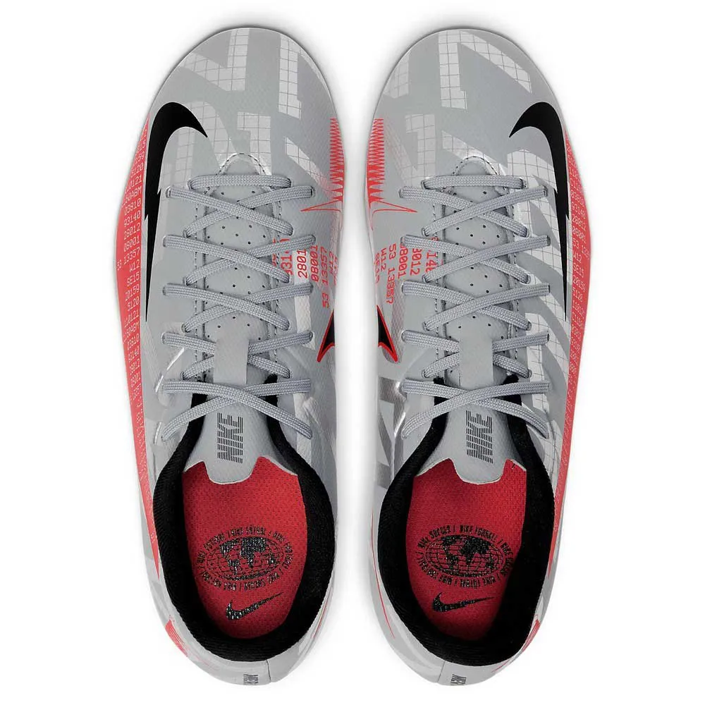 Nike Mercurial Vapor XIII Club IC Black Goalinn Goalinn.com