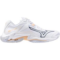 mizuno-wave-lightning-z8-volleyball-shoes
